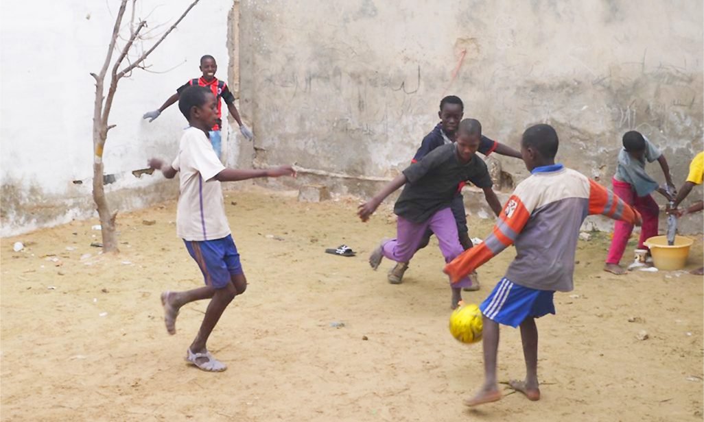 BUWOG Spendenaktion: „Ein Haus für Straßenkinder im Senegal“ steht kurz vor der Dachgleiche