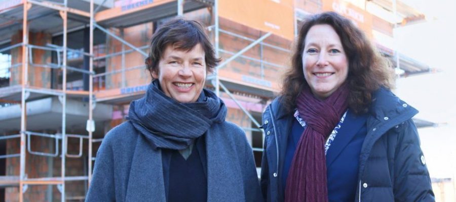 Drei Häuser und ein Hof für alle