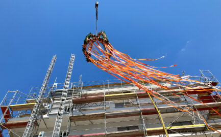 Residential living at Am Neuen Park: topping out in Leipzig