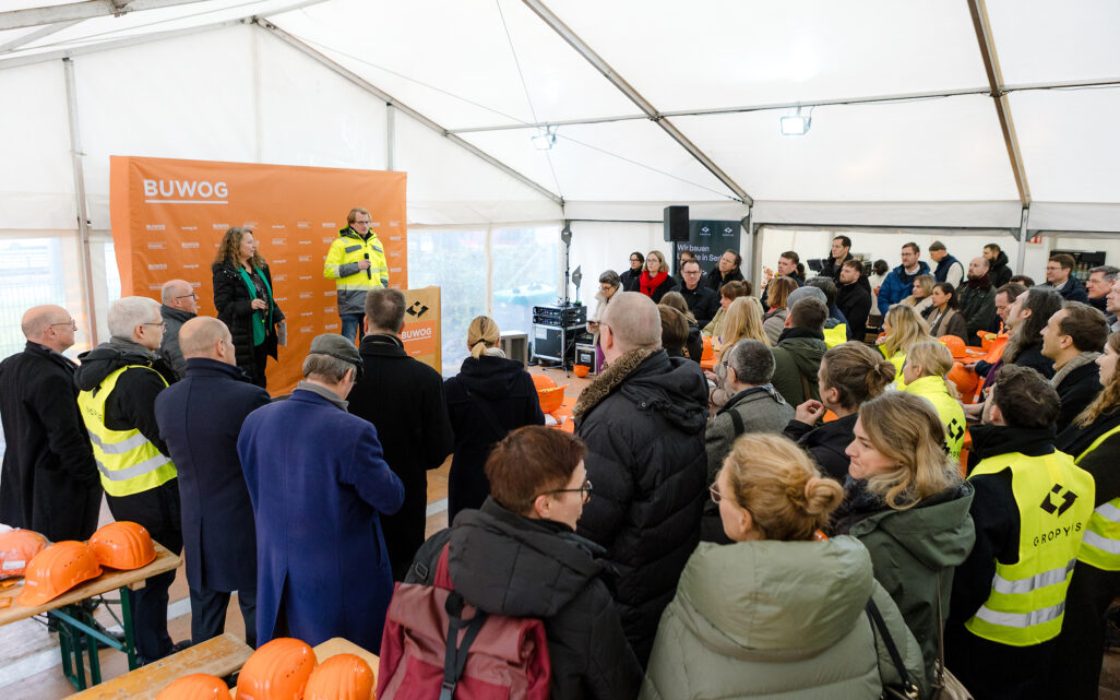 Nachverdichtung in Serie: Baustellenfest Schlichtallee